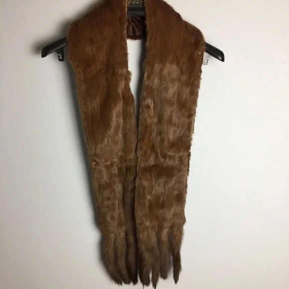 Mink Scraf - Picture 1 of 5